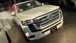 تۆیۆتا لاند کروزەر